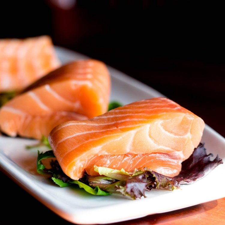 BlueNalu fish served on a platter